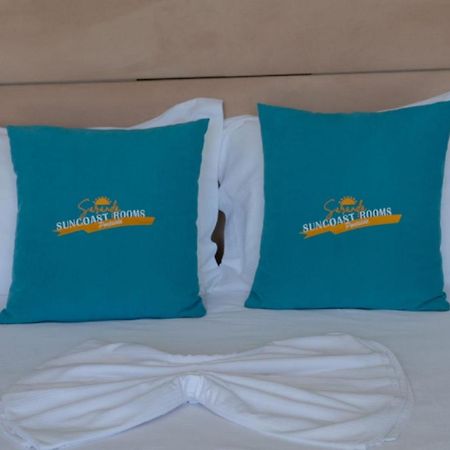 Suncoast Rooms Port Side Saranda Kültér fotó