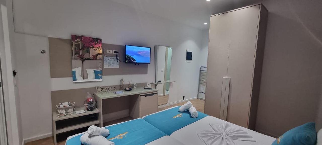 Suncoast Rooms Port Side Saranda Kültér fotó