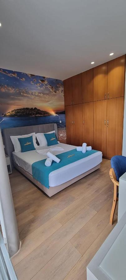 Suncoast Rooms Port Side Saranda Kültér fotó
