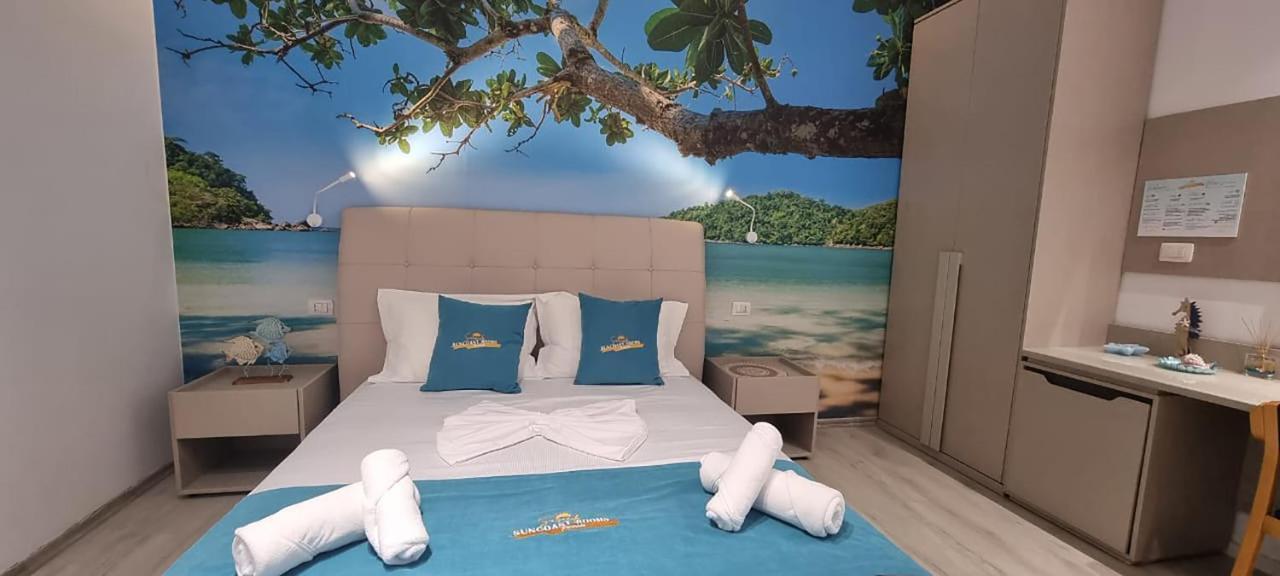 Suncoast Rooms Port Side Saranda Kültér fotó