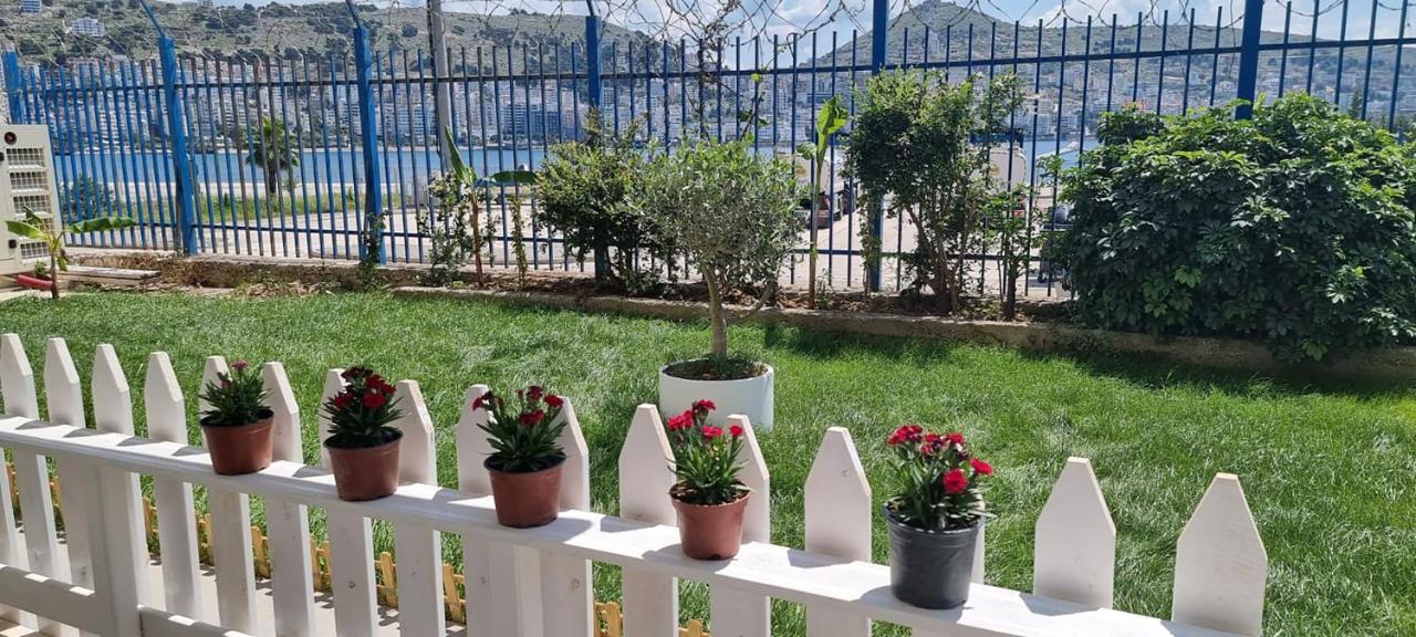 Suncoast Rooms Port Side Saranda Kültér fotó